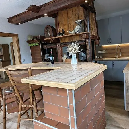 Old Forge Modern Retreat *